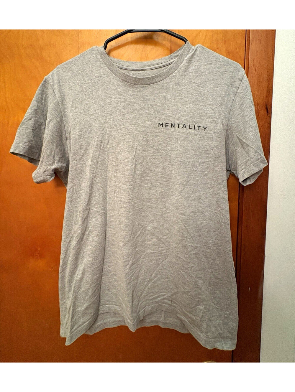 Mentality Graphic T-Shirt Mens Small Fitness